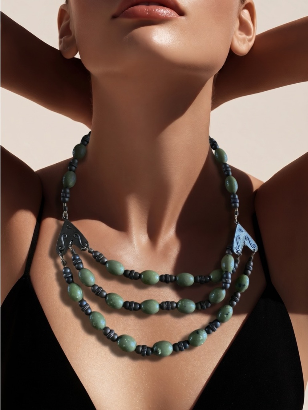 Triple-Strand Jade Green Beaded Necklace - Elegant Women’s Jewelry Y2K‎